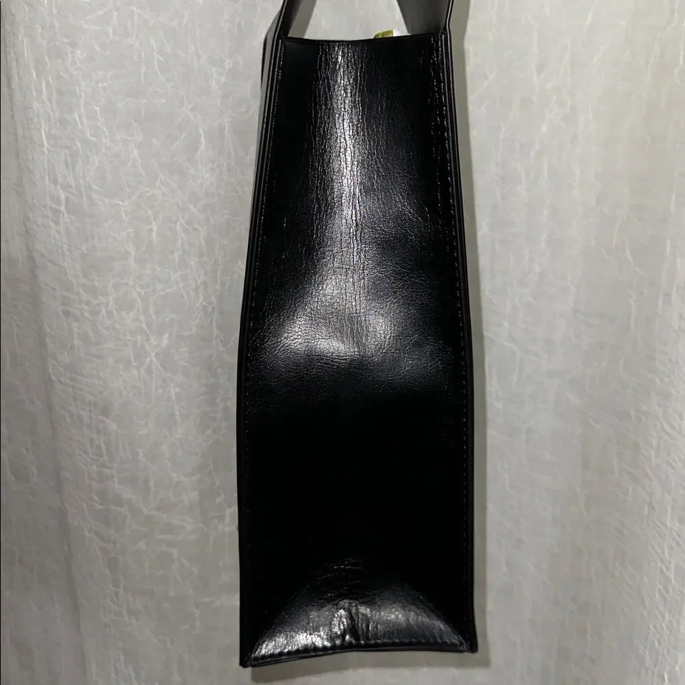 Spector & Co Faux Leather Doh Le D Ring Handle Black Bottle Carrying Case